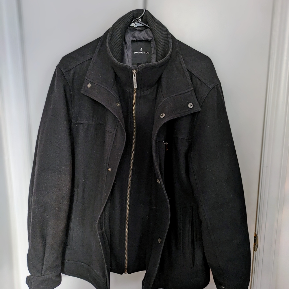 Winter Black Jacket - Picture 3 of 7
